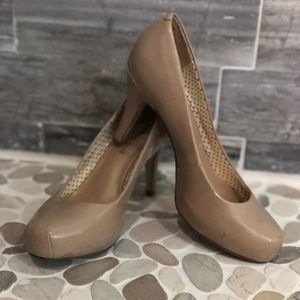 Madden Girl Nude Heels- Size 7.5